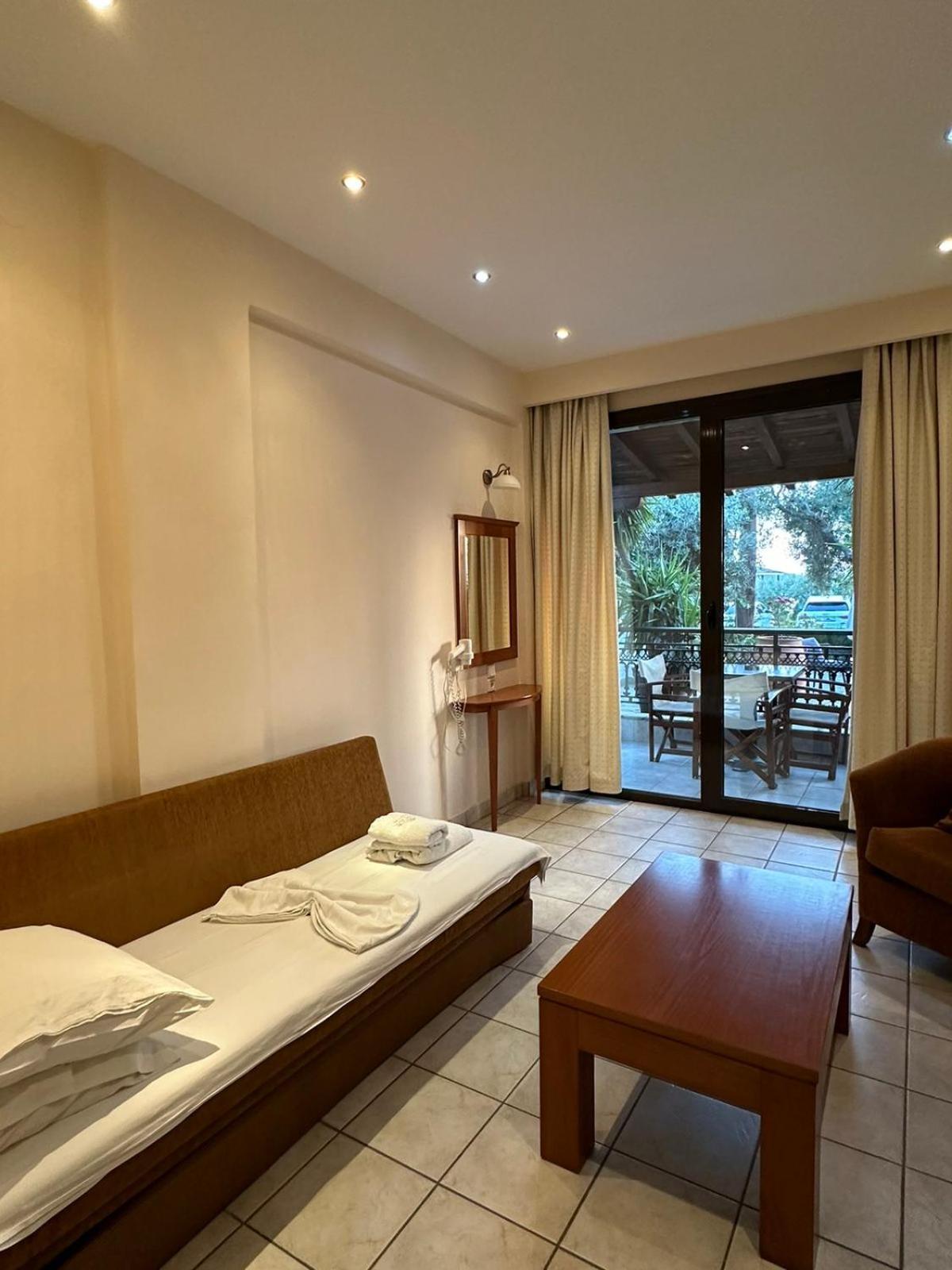 Pyrgos Hotel أُرانّوبولي المظهر الخارجي الصورة