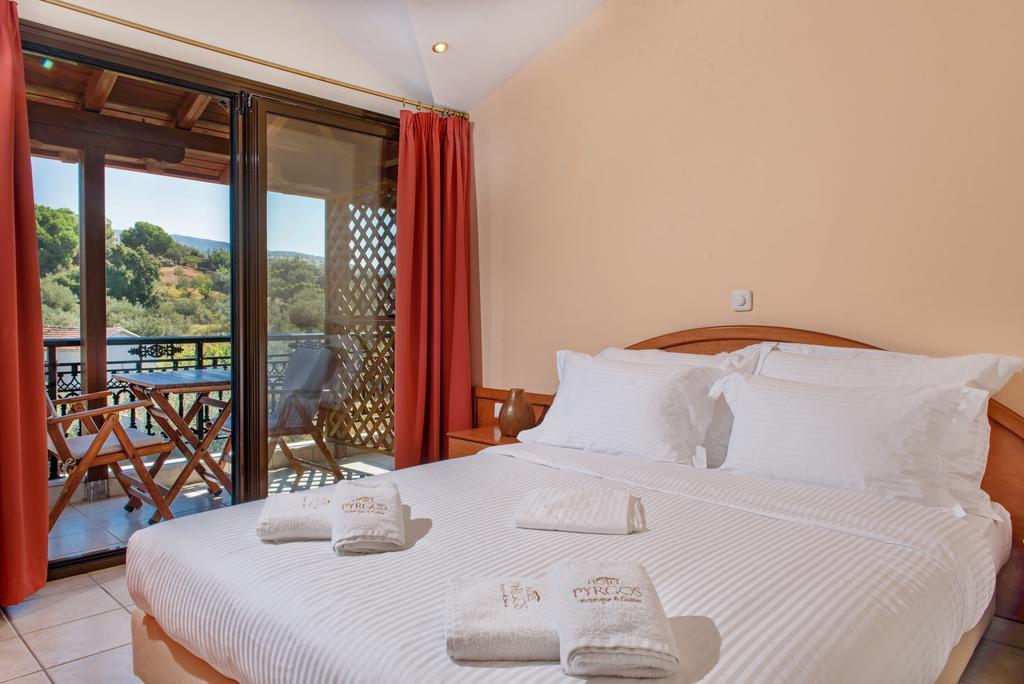 Pyrgos Hotel أُرانّوبولي المظهر الخارجي الصورة